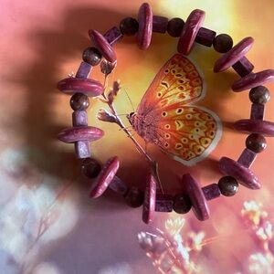 Elegant Pink Beaded Bracelet